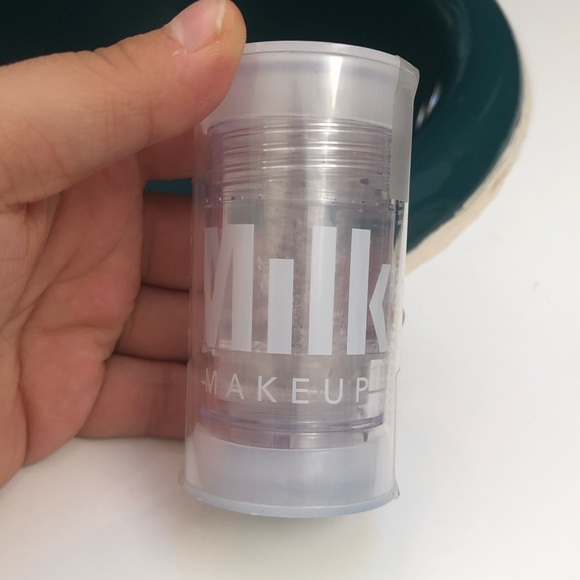 Milk Makeup Other - 🎉HOST PICK 🎉NEW MILK MAKEUP HYDRATING OIL.
